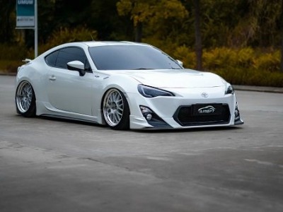 Unique charm of Indonesia Toyota 86 cambergang