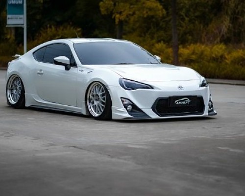 Unique charm of Indonesia Toyota 86 cambergang