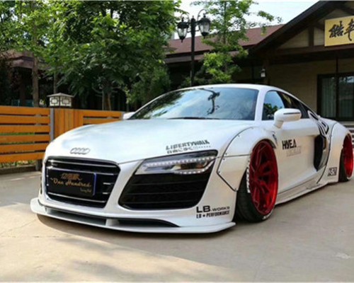 Audi R8 cambergang supercar attitude charm