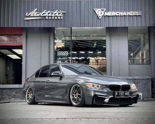 Indonesian BMW F30 cambergang gorgeous and elegant