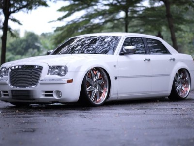 Reimagining Elegance: Chrysler 300C Transformed by the Camber Gang