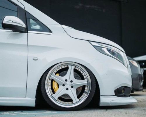 The Mercedes-Benz V250 CamberGang Modification